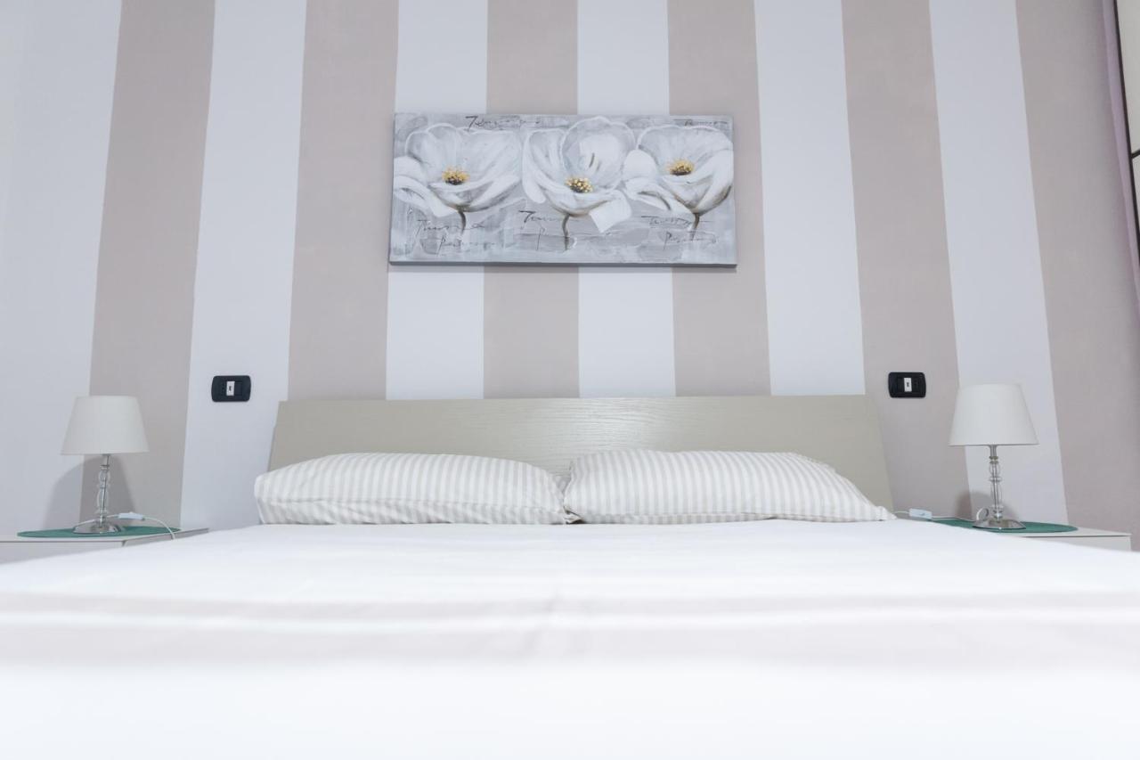 شقة Sweet House Corso Genova ميلان المظهر الخارجي الصورة