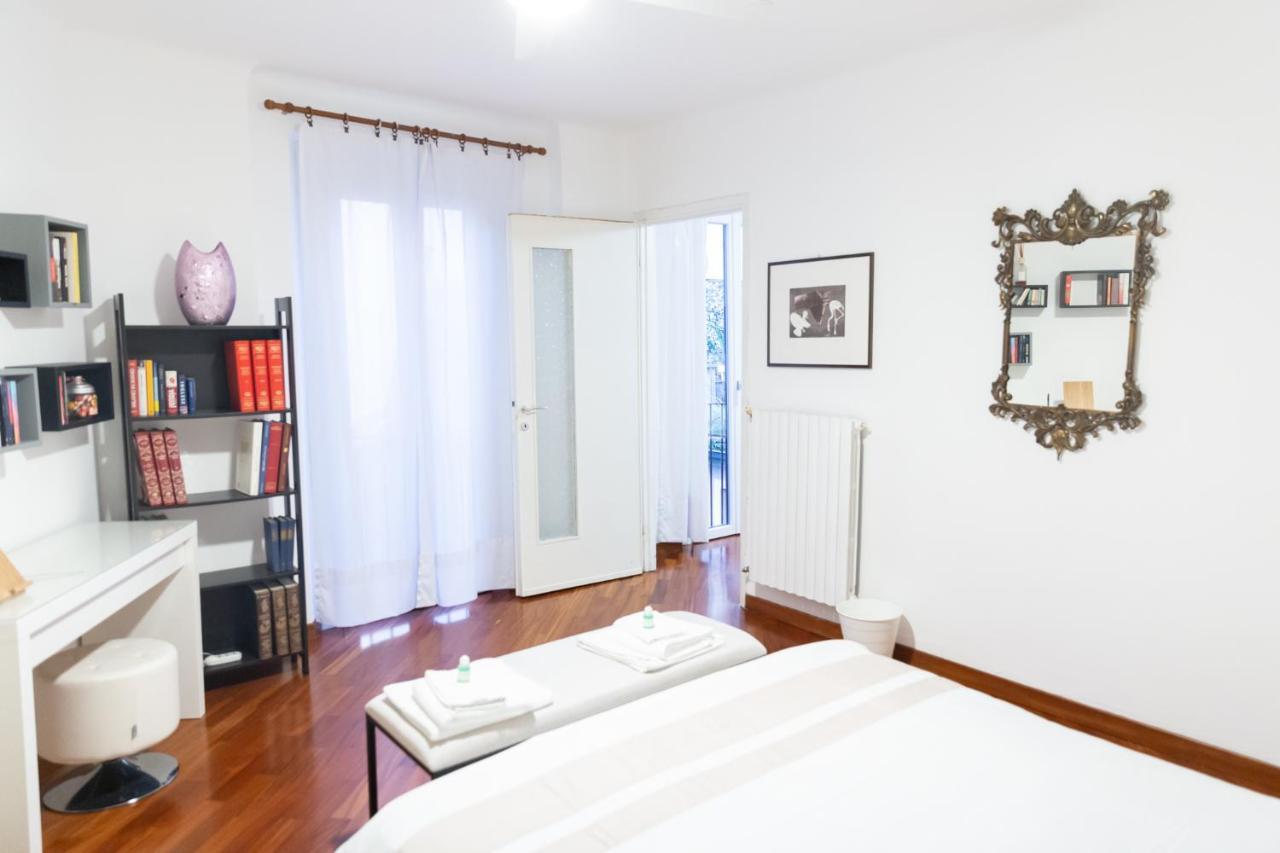 شقة Sweet House Corso Genova ميلان المظهر الخارجي الصورة