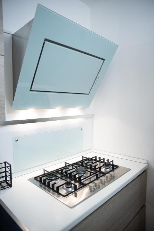 شقة Sweet House Corso Genova ميلان المظهر الخارجي الصورة
